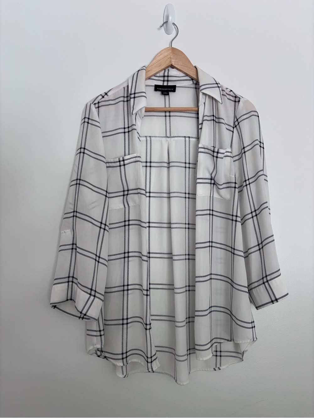Lightweight White Windowpane Button-Down Shirt
